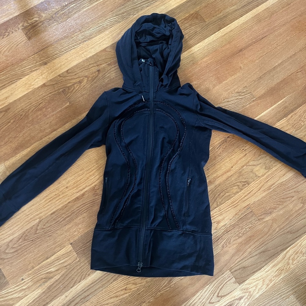 Lululemon zip up
